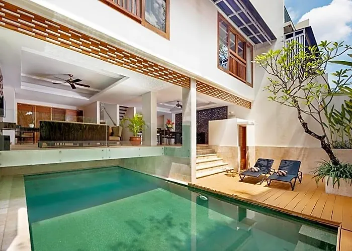Comfort 2br With Private Pool At Seminyak 3* バリ島
