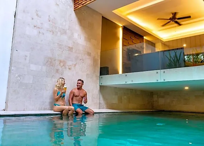 Comfort 2br With Private Pool At Seminyak バリ島